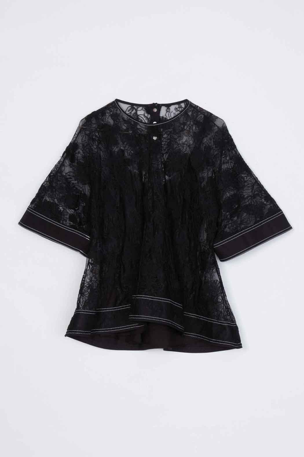 Dimensional Lace Flounce Top Black