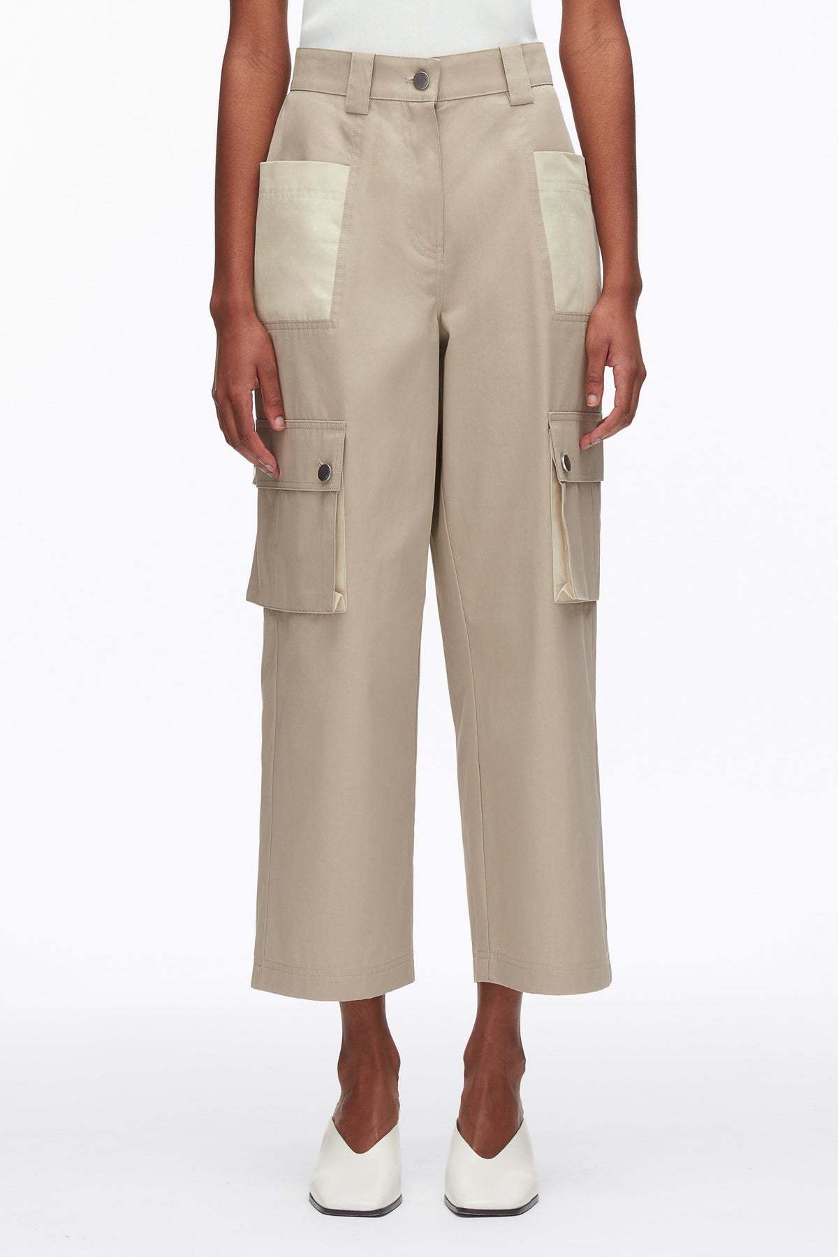 Two-Toned Cropped Cargo Pants Khaki-Birch