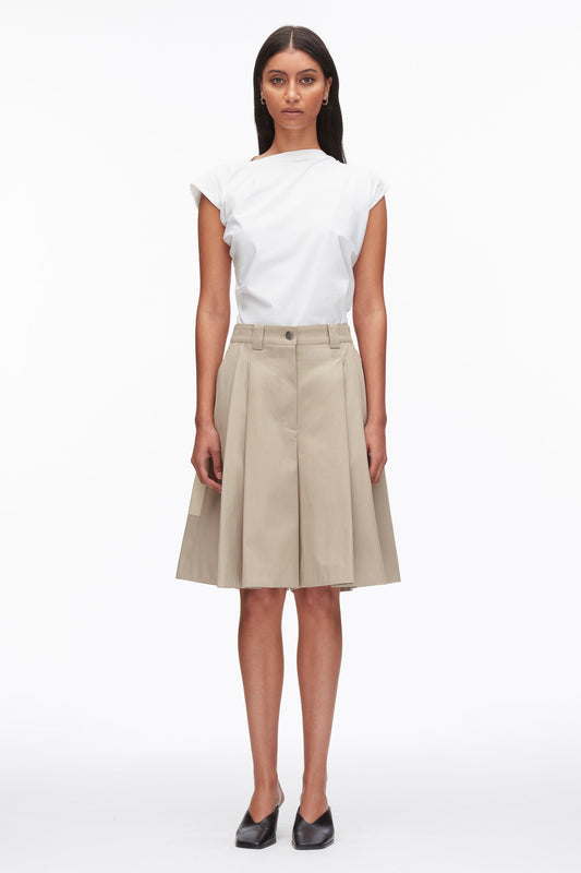 Two-Toned Wide Pleated Shorts Khaki-Birch