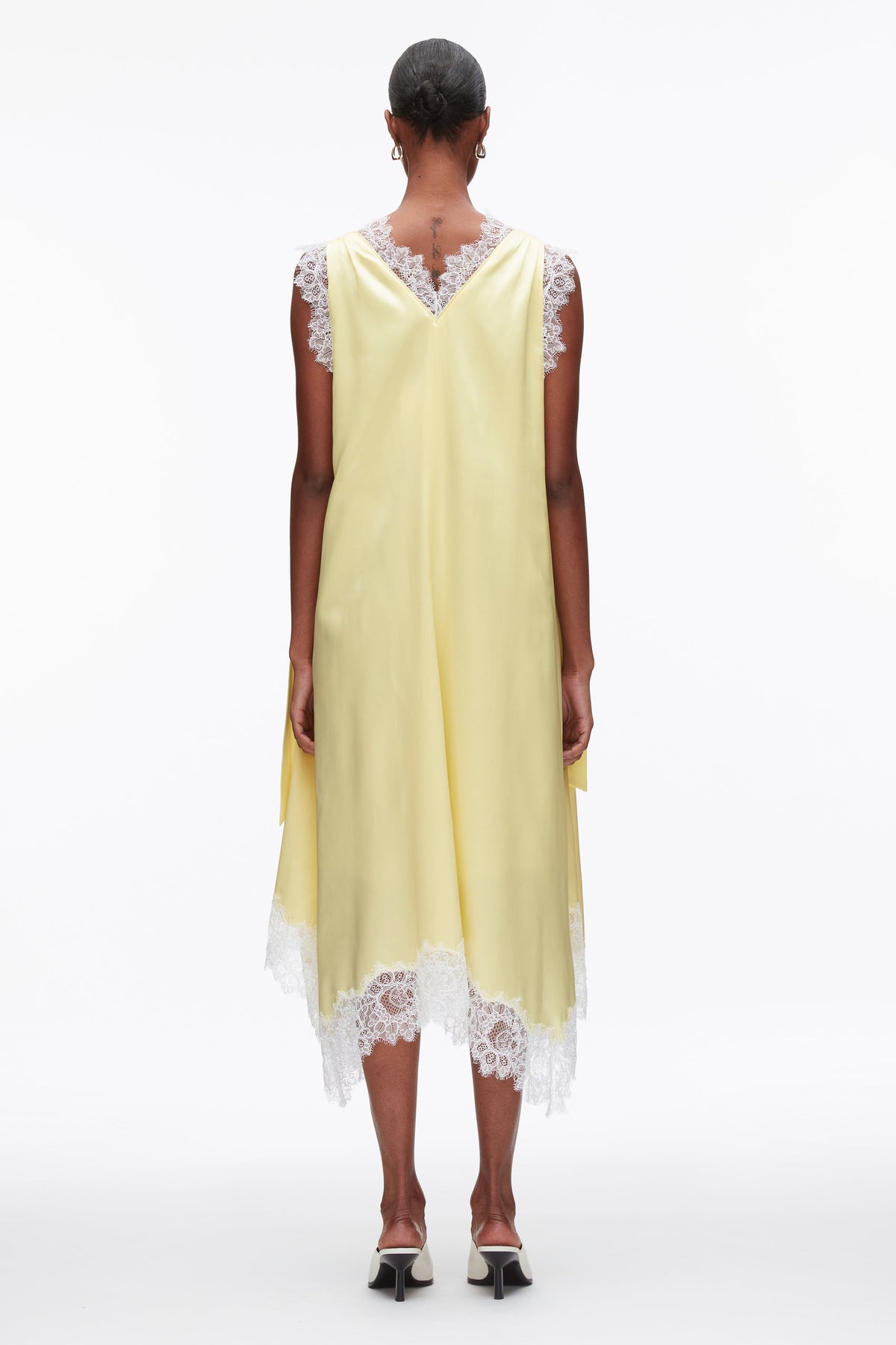 V-Neck Midi Dress with Lace Trim Yuzu