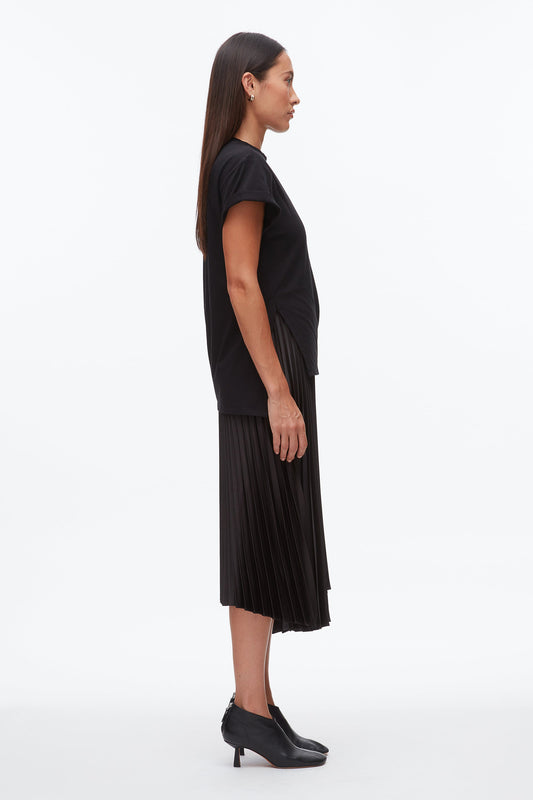 T-Shirt Combo Dress with Pleated Skirt Black-Black
