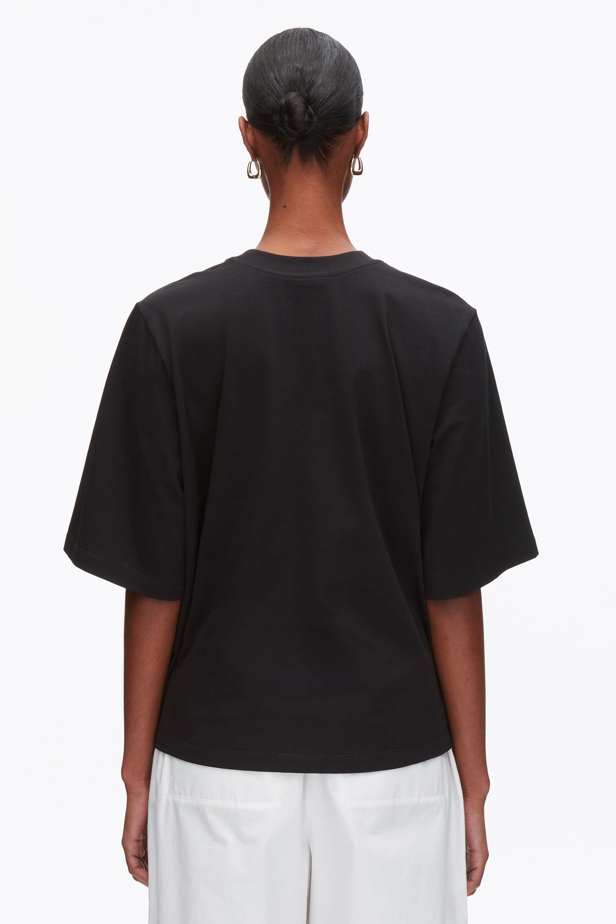 Trapeze T-Shirt with Floral Appliqué Black