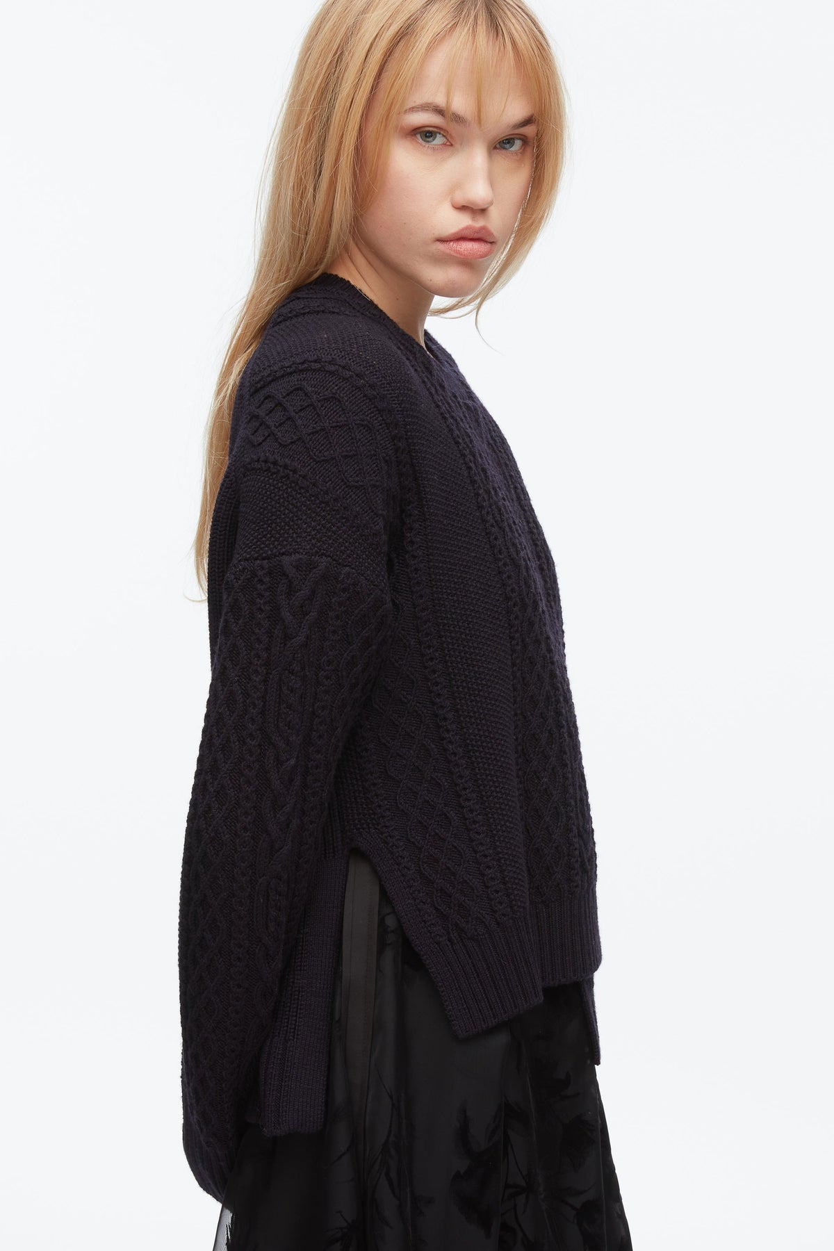 Cable Mix Double Layer Crewneck Midnight