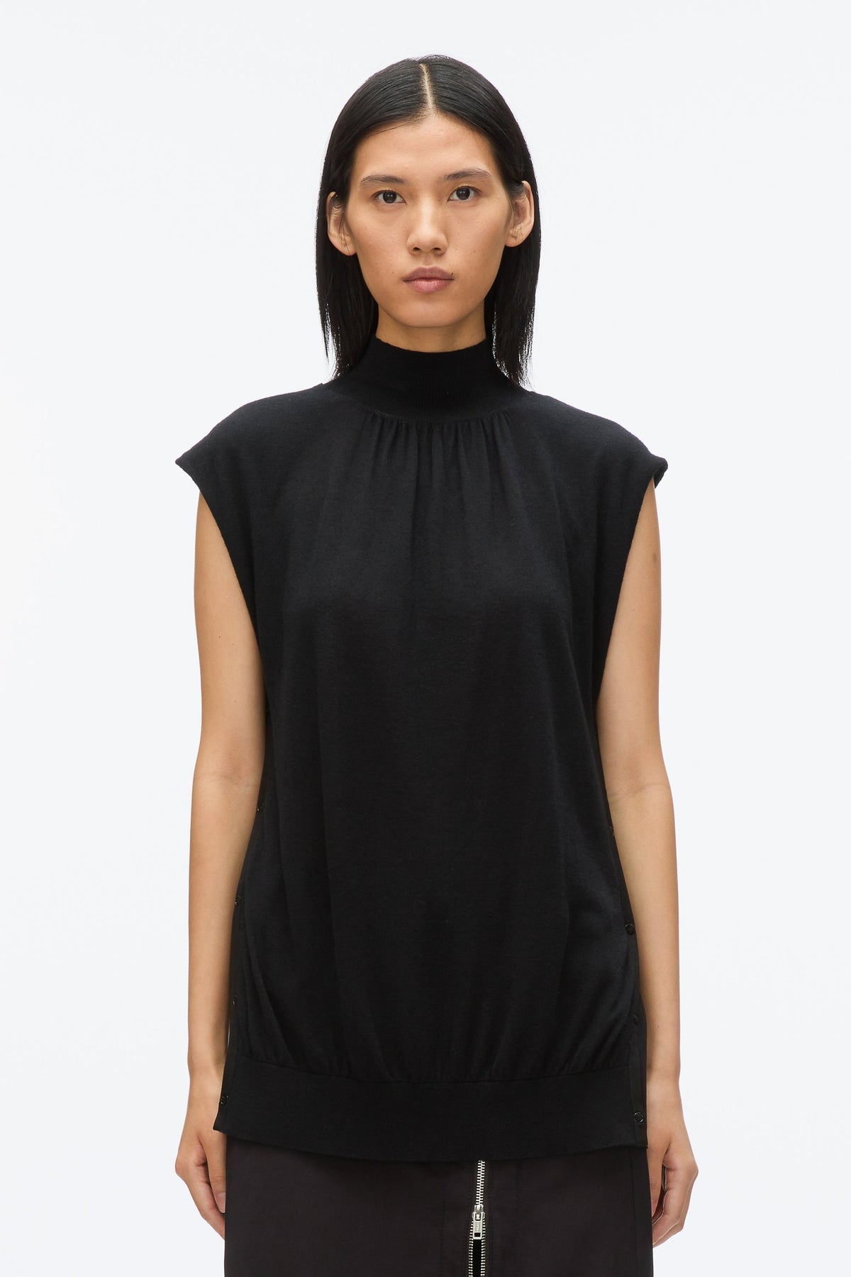 Mockneck Shell Black