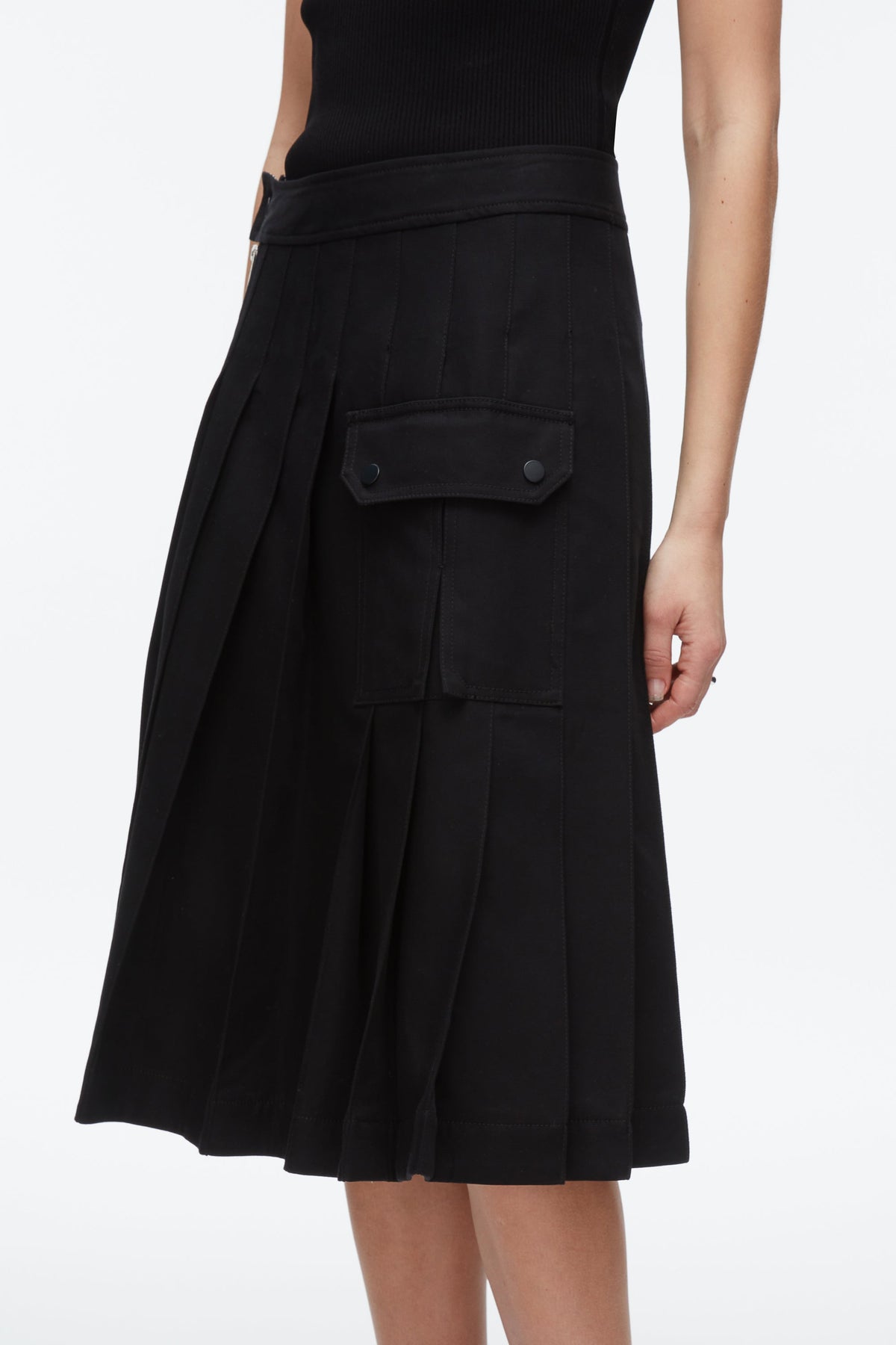 Pleated Zip Utility Skirt Black Multi