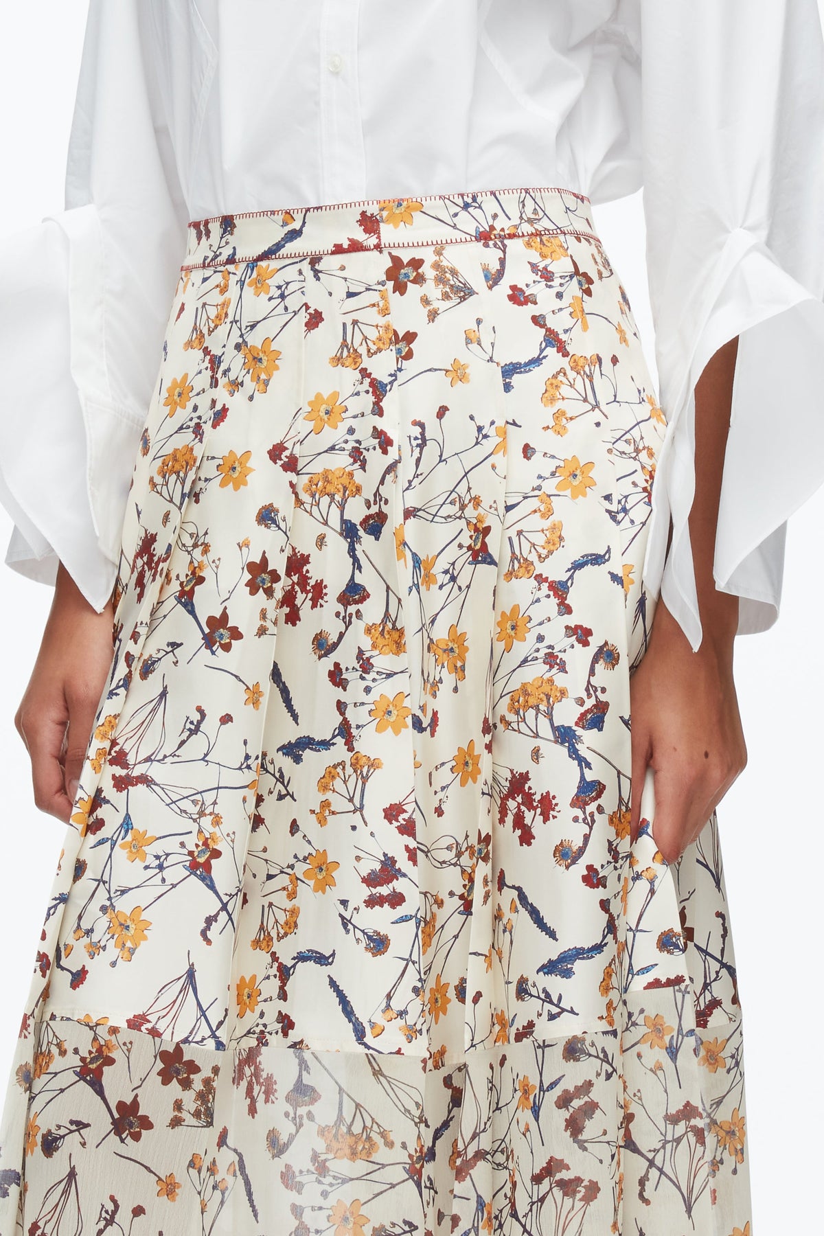 Bliss Floral Pleated Skirt Parchment Multi