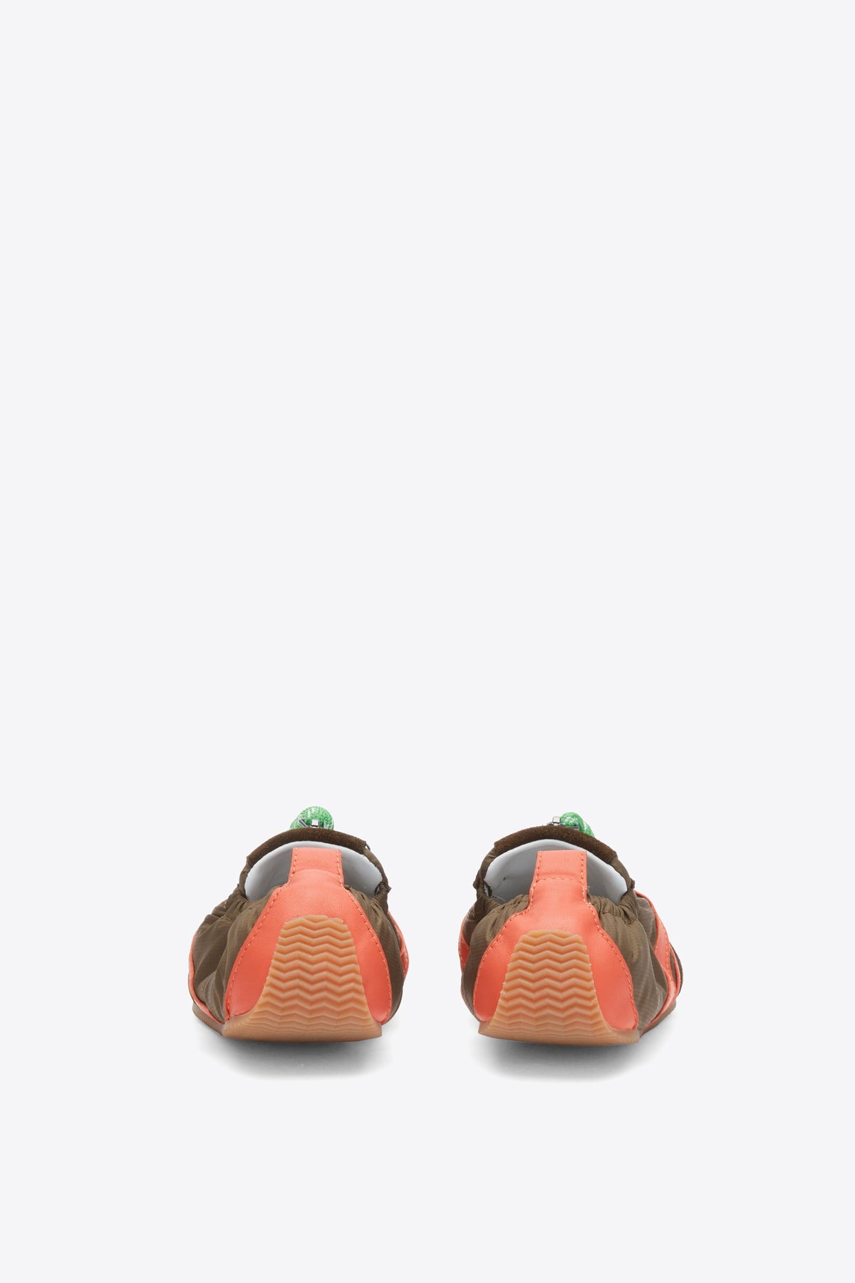 On the Go Sneaker Caper