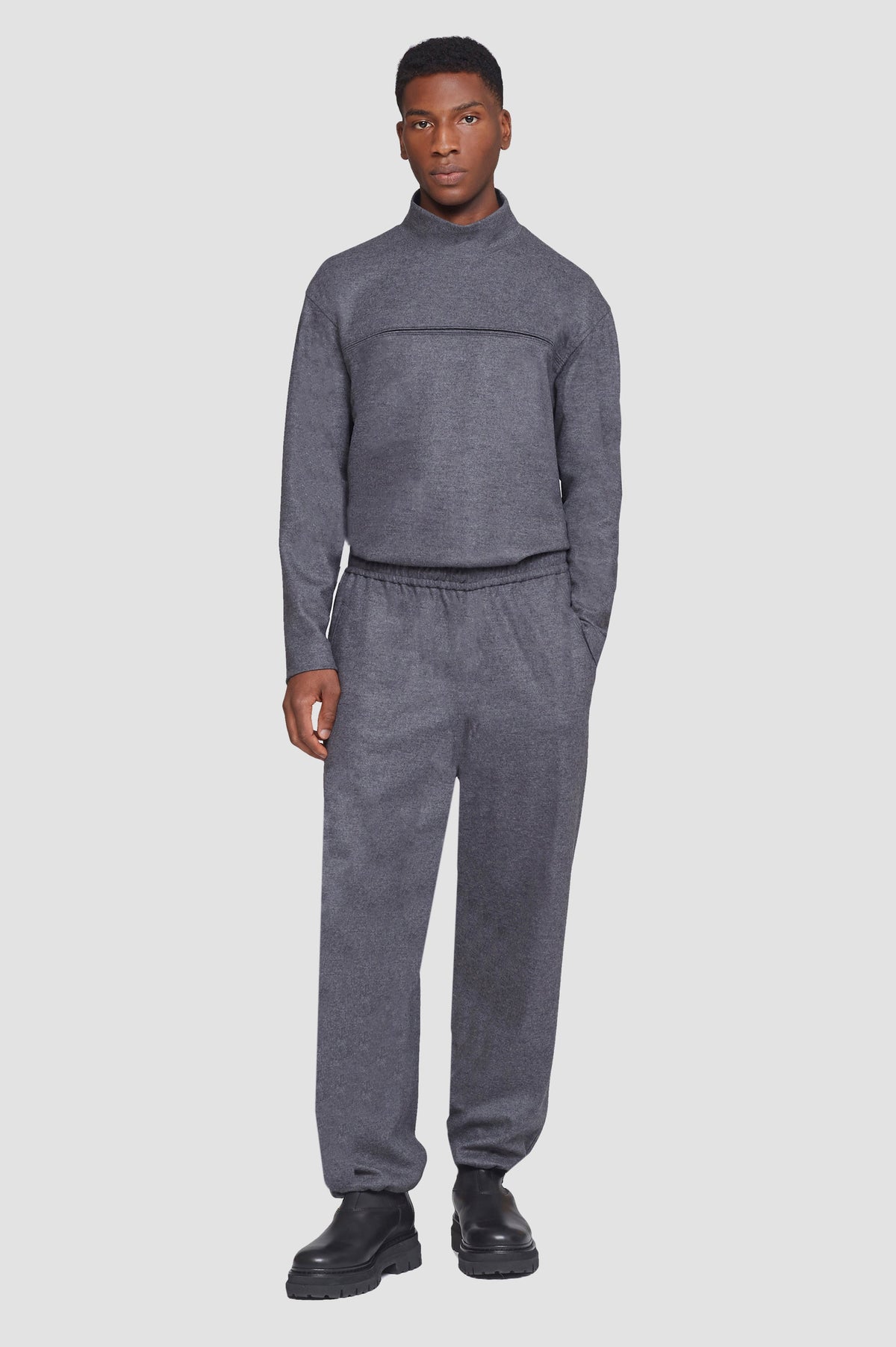 Convertible Leisure Trouser Dark Heather Grey