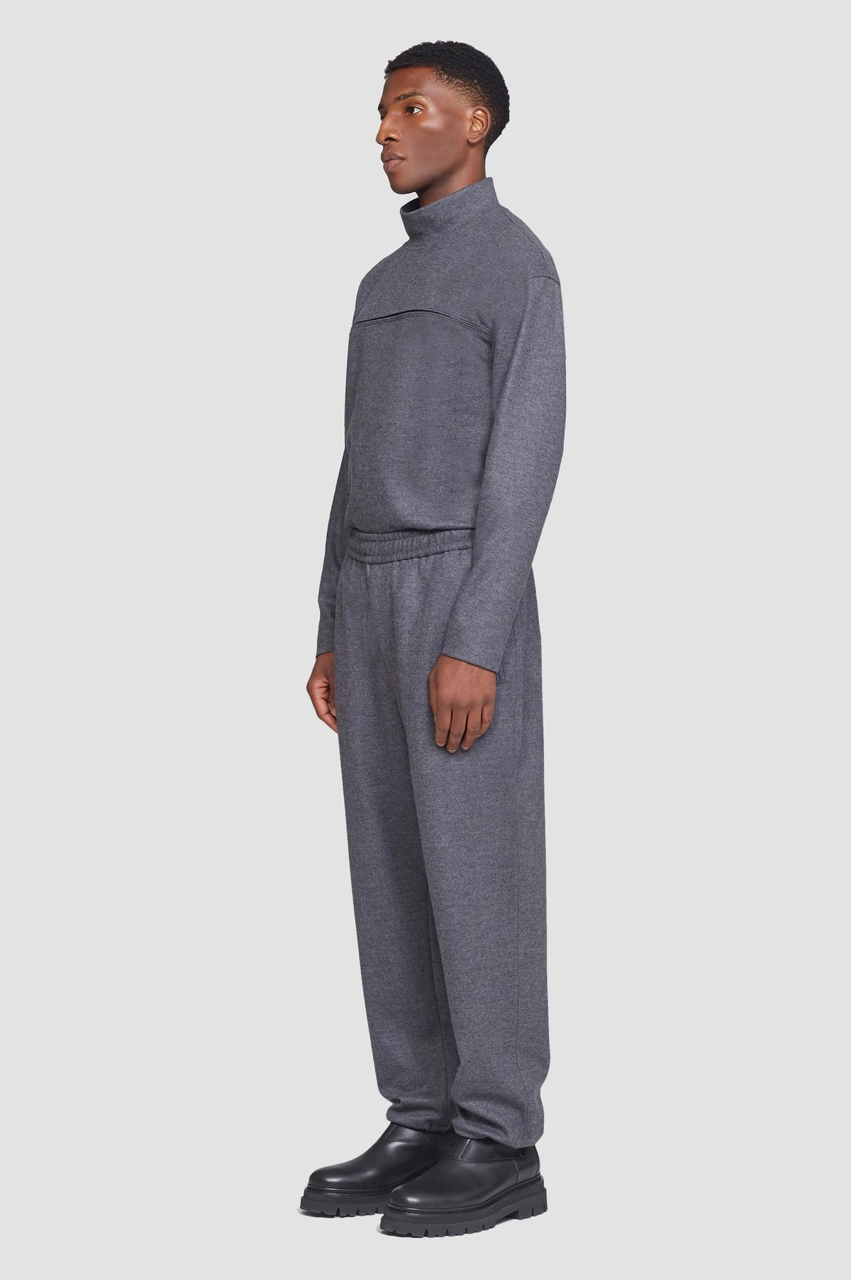 Convertible Leisure Trouser Dark Heather Grey