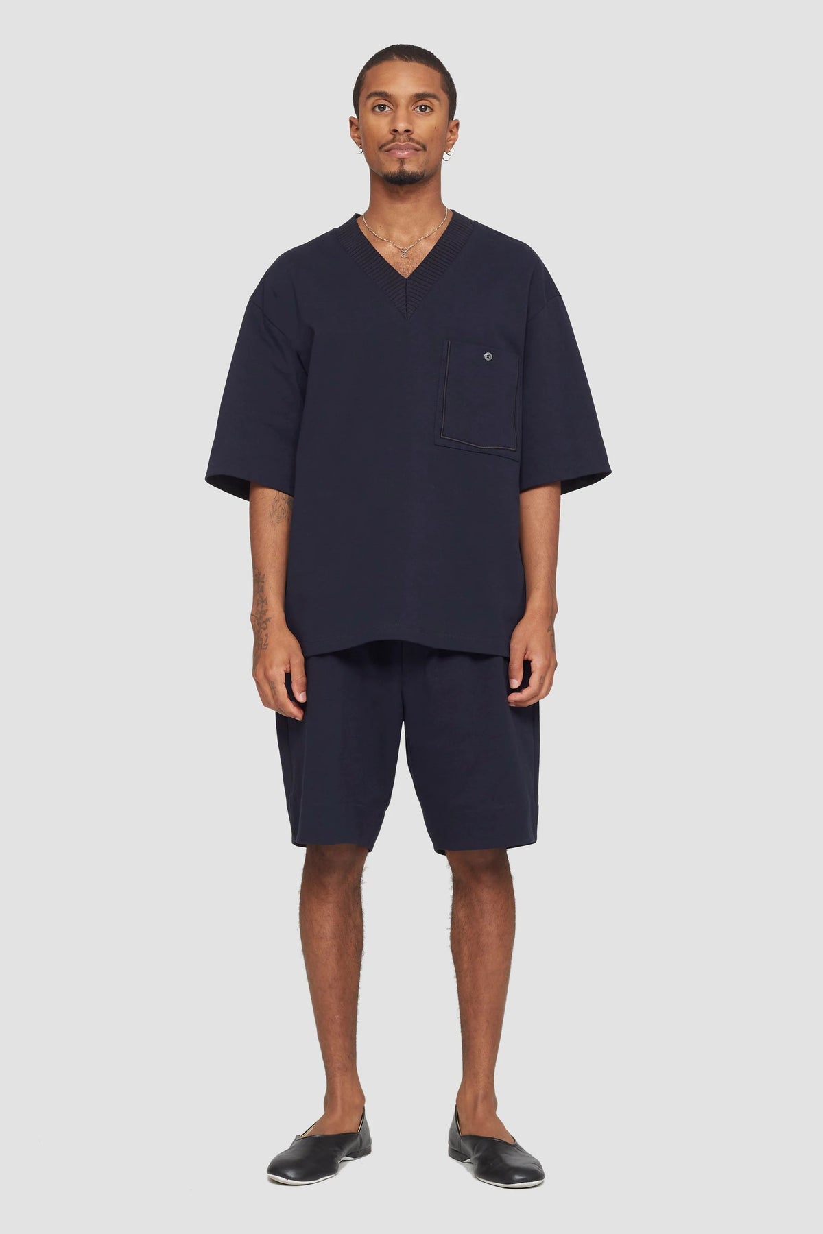 V-Neck Knit Shirt Midnight