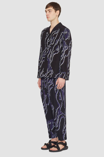 Long Sleeve Printed Convertible Collar Shirt Midnight-White