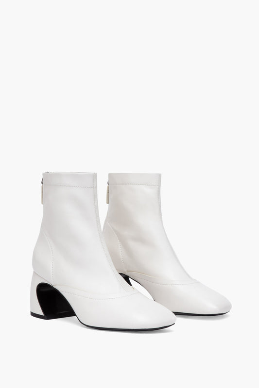 ID Soft Boot Ant. White